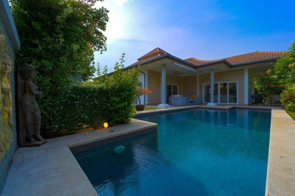 Modern 3 Bedroom Pool - Mr54 Vakantiehuis